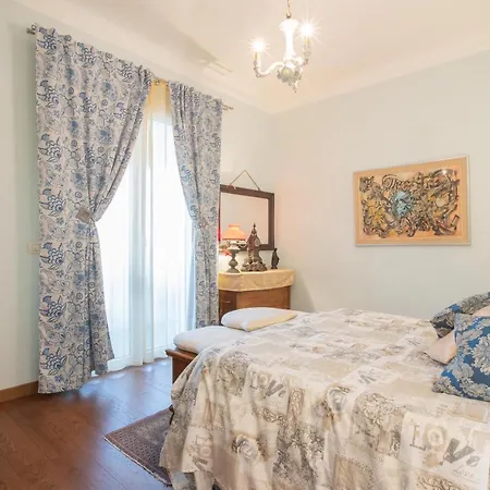 Luxury In Center Appartamento