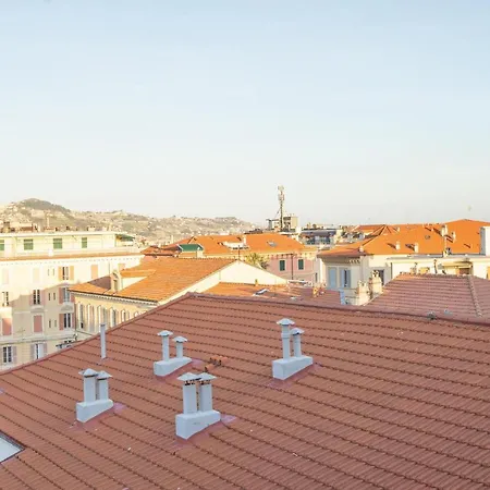 Luxury In Center Sanremo