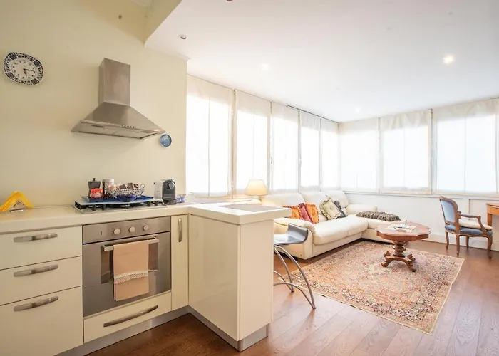 Luxury In Center Daire Sanremo